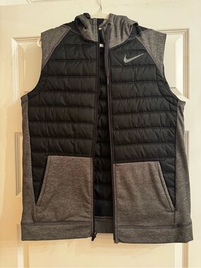 Nike Men’s Black & Gray Quilted Hooded Vest with Pockets